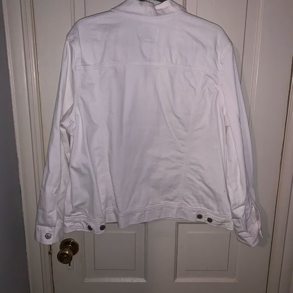 Distressed White Denim Jacket (Size XXL) - Picture 2 of 4
